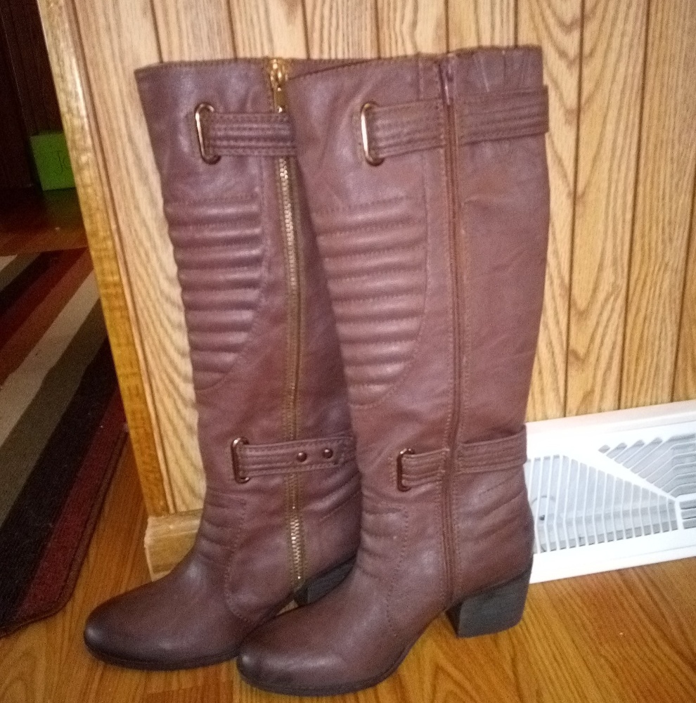 Brand New calf boots
